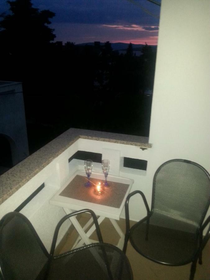 Apartment Punat Exterior foto